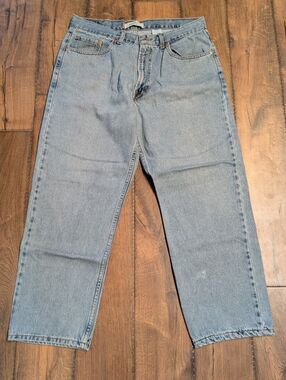 Vintage Levi's 550 Relaxed Fit Jeans Men's Size 38x30 Light Wash